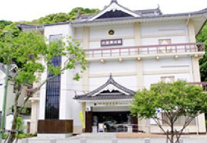 岩国美術館＋柏原コレクション